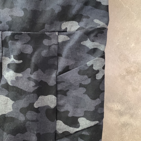 camo leggings with side pockets - Picture 2 of 5